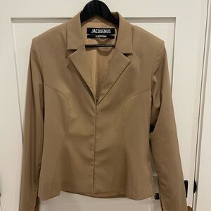 Jacquemus Women's Beige Blazer